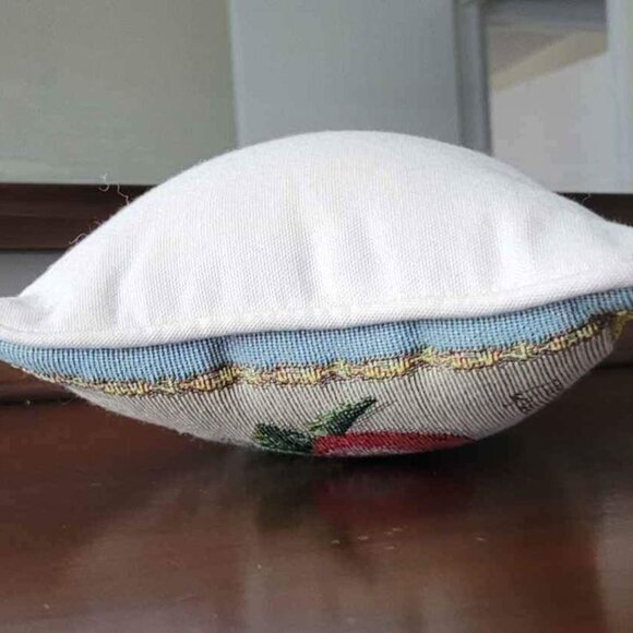 "One Bad Apple Spoils the Whole Bunch" decorative pillow - Picture 3 of 4